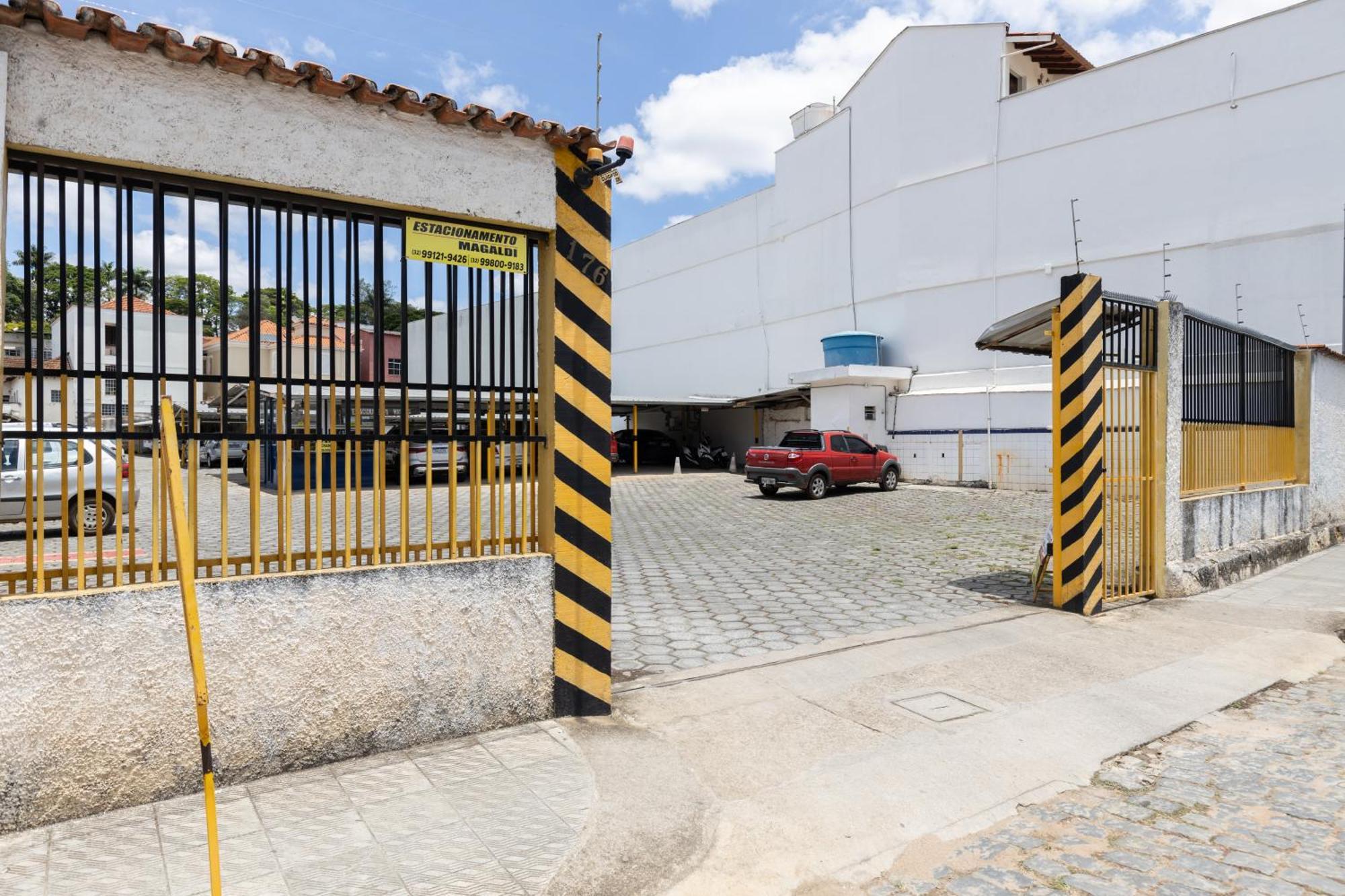 Apartamento Em Sao Joao Del Rei, Ao Lado Da Estacao Ferroviaria, Estacionamento E Ar Condicionado Екстер'єр фото
